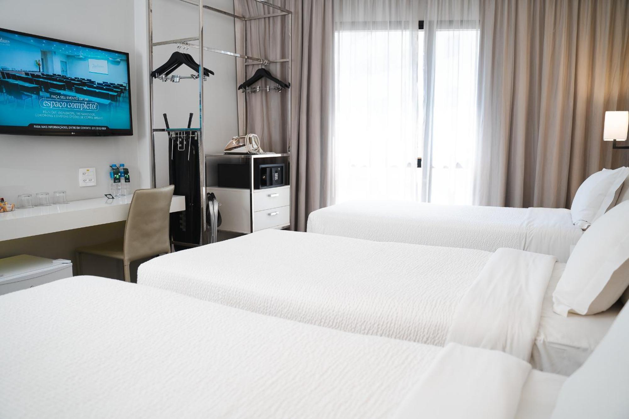 Radisson Rio De Janeiro Barra 호텔 외부 사진 A room at the hotel