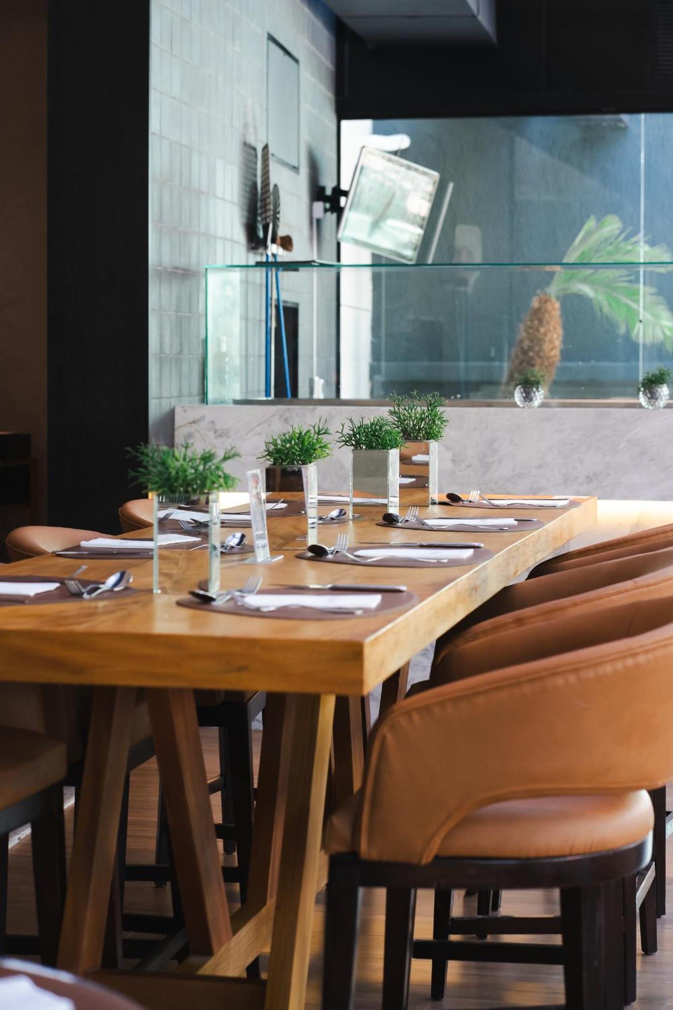 Radisson Rio De Janeiro Barra 호텔 외부 사진 A table set for a meal